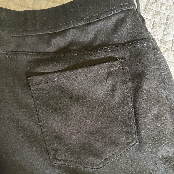 Simply Vera Black Skinny Pants - Picture 4 of 4